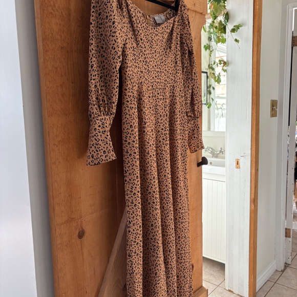 Leopard print jumpsuit - Picture 3 of 5